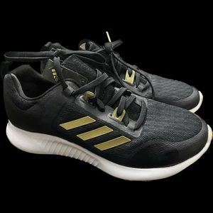 Adidas Edgebounce 1.5 Trainers Sz 8.5 New without tags. Black and Gold.